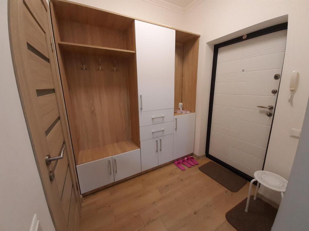 New !!! Modern Lux Apartment In The City Center With A Terrace 穆卡切沃 外观 照片