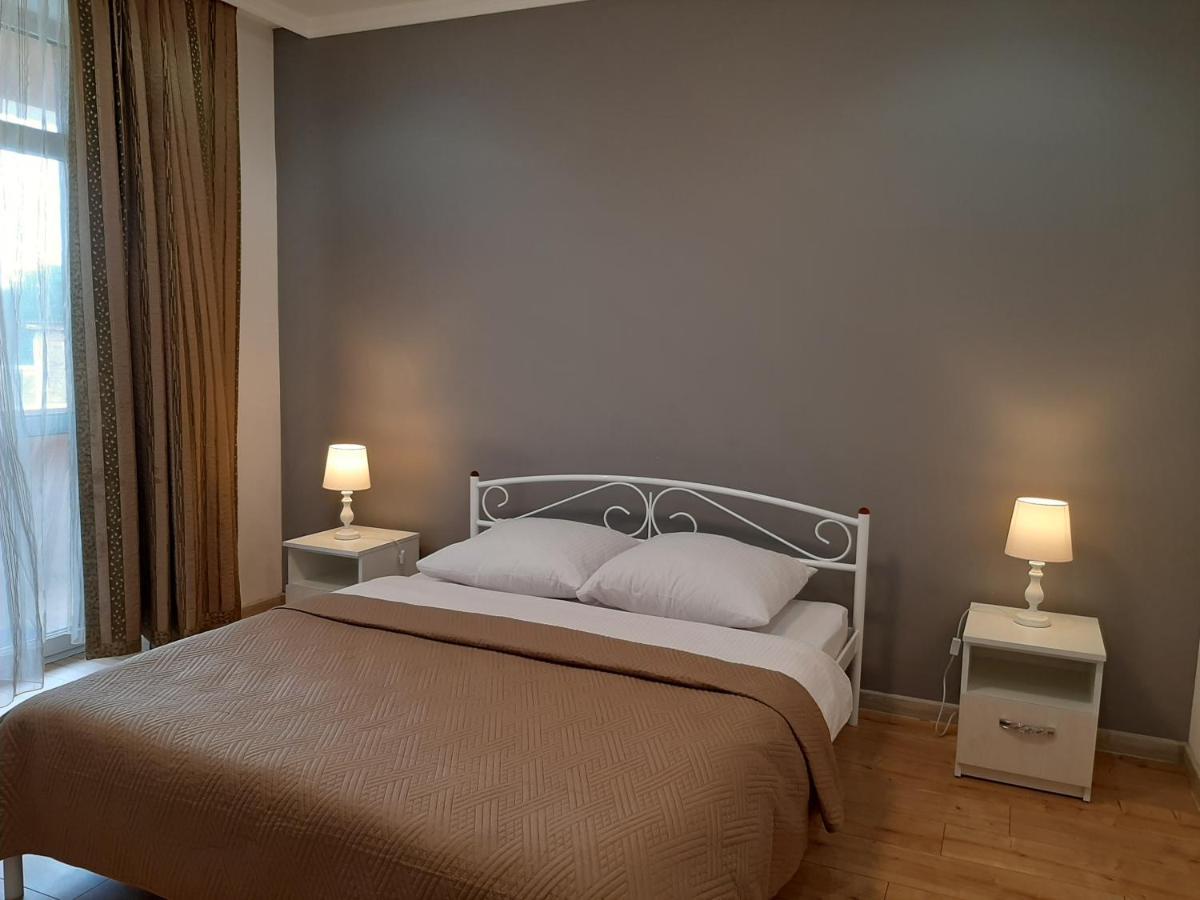 New !!! Modern Lux Apartment In The City Center With A Terrace 穆卡切沃 外观 照片